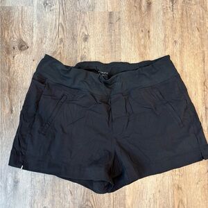 Athleta Women's Black Trekkie Shorts